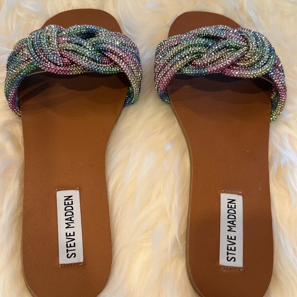Steve Madden “Adore” Rhinestone Rainbow Color Sandals / Slides - Size 8 - Picture 2 of 6